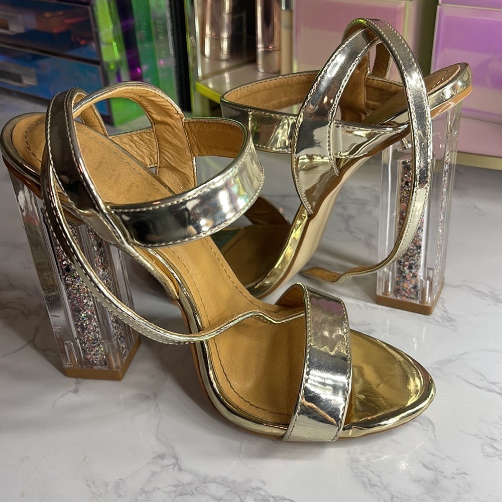 Tiara Block Glitter Heels
